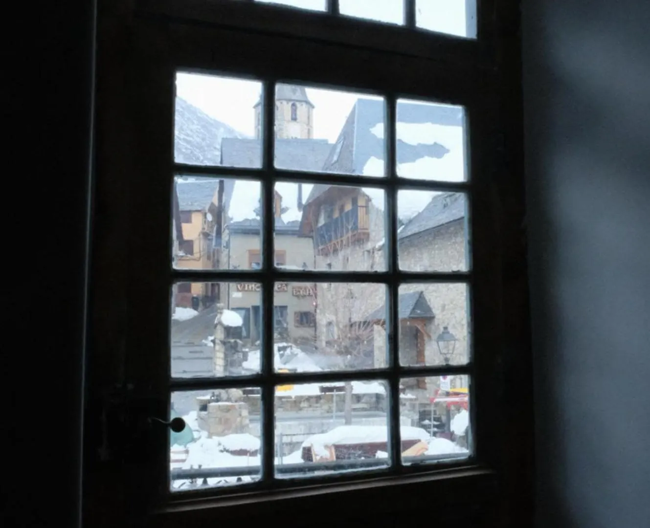 Hostel Baqueira - Refugi Rosta - Pyrenmuseu Salardú 0*,