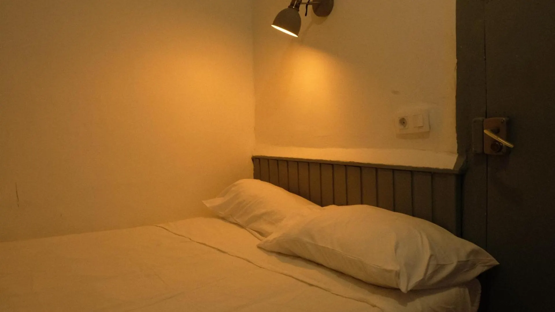 Hostel Baqueira - Refugi Rosta - Pyrenmuseu Salardú España