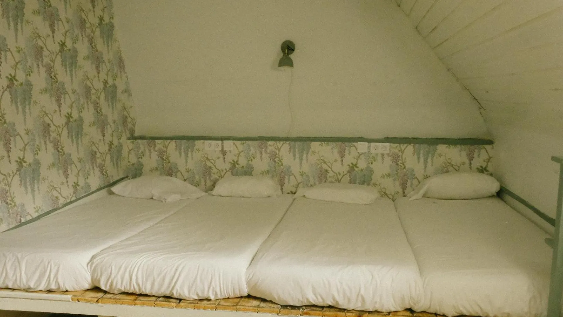 Hostel Baqueira - Refugi Rosta - Pyrenmuseu Salardú